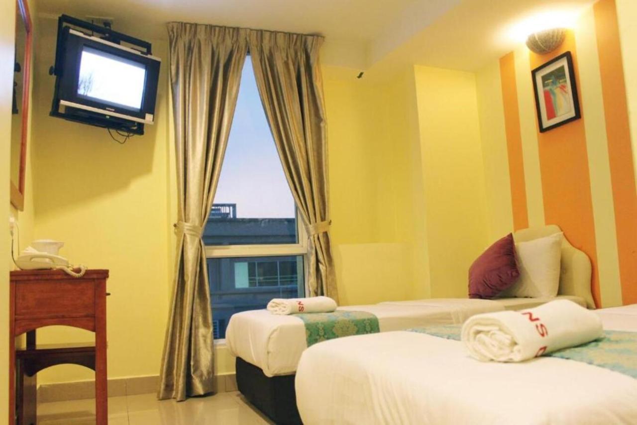 Sun Inns Kelana Jaya Петалинг Джая Екстериор снимка