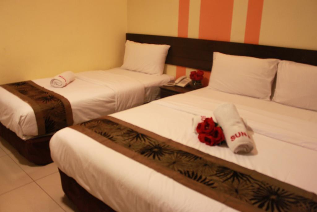 Sun Inns Kelana Jaya Петалинг Джая Екстериор снимка