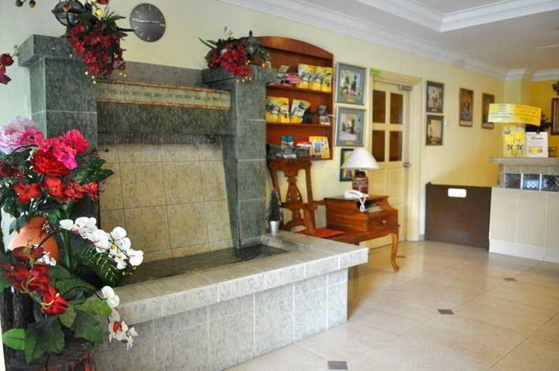 Sun Inns Kelana Jaya Петалинг Джая Екстериор снимка